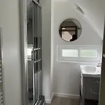 Maison, *