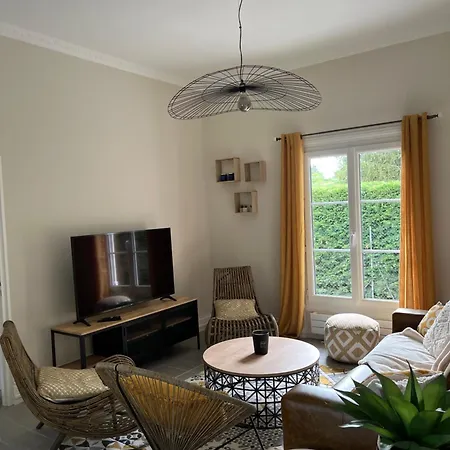 Holiday home Maison,